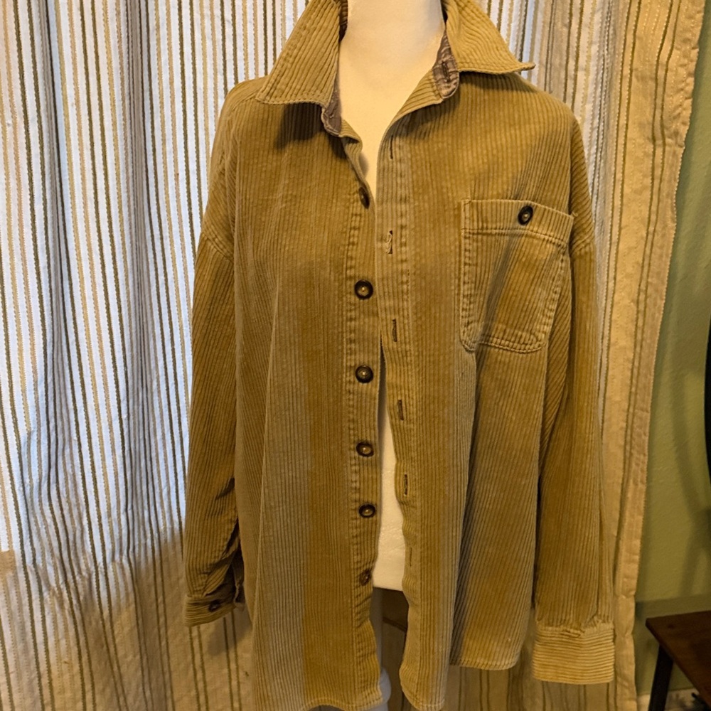 Men's Casual Corduroy Button Down Shirt - Tan